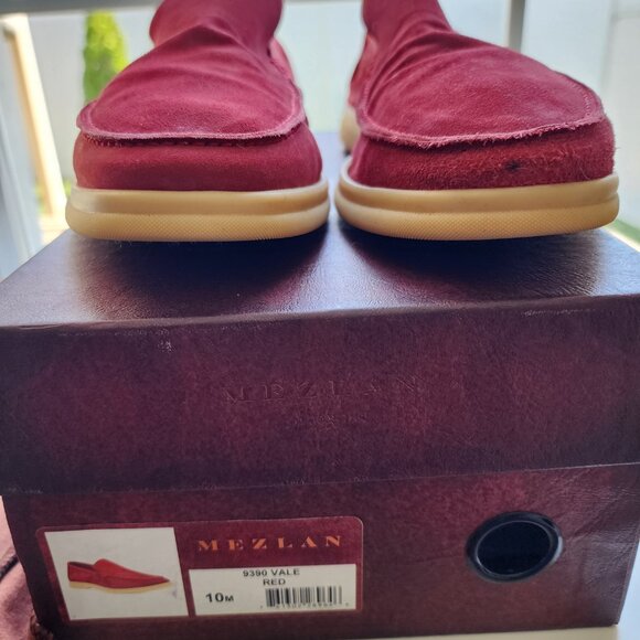 BRAND NEW Mezlan Vale Size 10